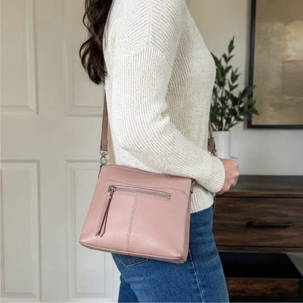 Gucci Medium White Calfskin Purse with Gold Tone Chain